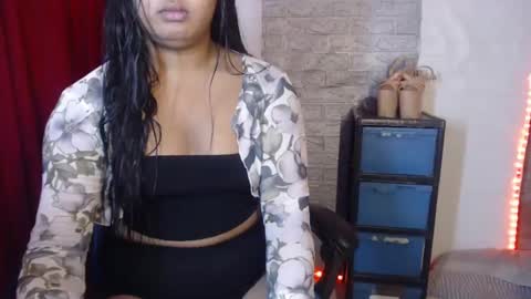 Snapshot of naughty_kate18 chatting on 03.10.25 KATE online show from 03.10.25