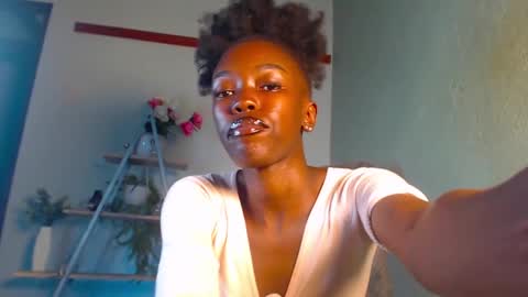 naughty_katrina1 online show from 12.17.24