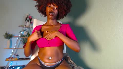 naughty_katrina1 online show from 03.04.25