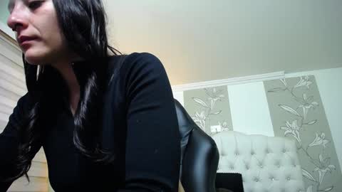 Kitten online show from 01.07.25