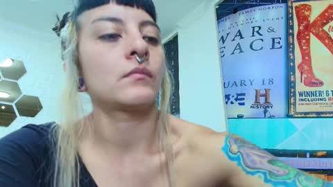 Kitten online show from 03.05.25
