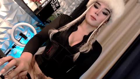 Snapshot of naughty_lexie69xx chatting on 01.03.25 GODDESS LEXIE online show from 01.03.25