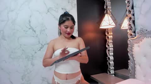 naughty_milf4u_ online show from 09.15.25