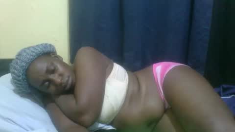 Snapshot of naughty_slender2 chatting on 05.30.26 jn online show from 05.30.26