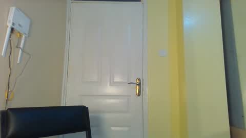 Lydiah online show from 10.15.25