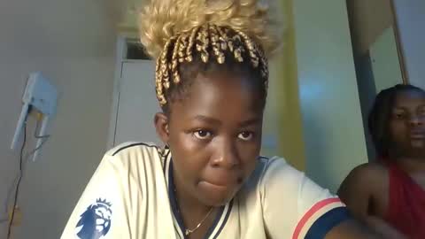 Lydiah online show from 10.16.25