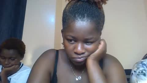 Lydiah online show from 10.28.25