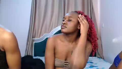 Snapshot of naughty_vixen_ chatting on 01.27.25 Naughty online show from 01.27.25