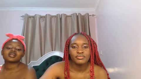 Snapshot of naughty_vixen_ chatting on 02.03.25 Naughty online show from 02.03.25