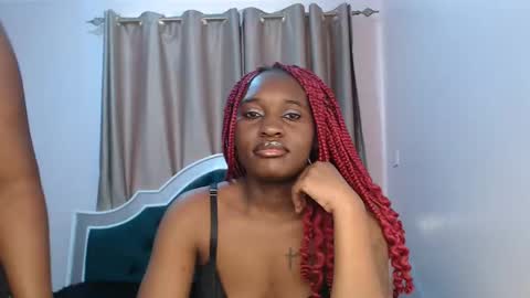 Snapshot of naughty_vixen_ chatting on 02.05.25 Naughty online show from 02.05.25