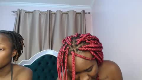 Snapshot of naughty_vixen_ chatting on 02.08.25 Naughty online show from 02.08.25