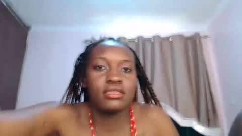Snapshot of naughty_vixen_ chatting on 02.24.25 Naughty online show from 02.24.25