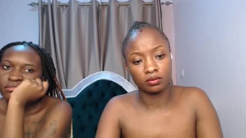 Snapshot of naughty_vixen_ chatting on 03.05.25 Naughty online show from 03.05.25