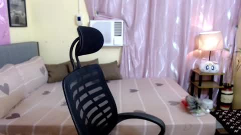 Snapshot of naughtyasiancummer chatting on 12.09.24 fujiko Be online show from 12.09.24