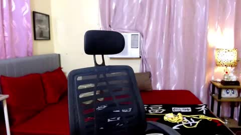 Snapshot of naughtyasiancummer chatting on 02.11.25 fujiko Be online show from 02.11.25