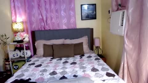 Snapshot of naughtyasiancummer chatting on 02.23.25 fujiko Be online show from 02.23.25