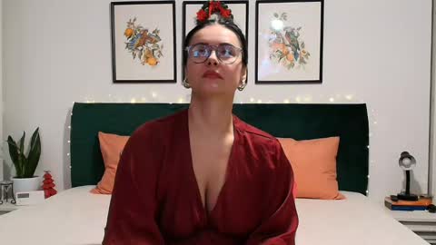 NaughtyBrunetteXXX online show from 12.15.24
