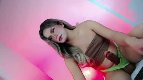 naughtybynight28 online show from 04.19.26