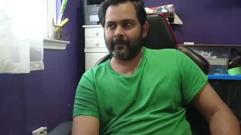 Snapshot of naughtydesicock chatting on 01.12.25 sakhtlaundaz online show from 01.12.25