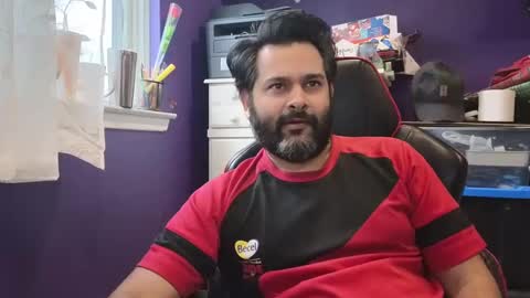 Snapshot of naughtydesicock chatting on 02.06.25 sakhtlaundaz online show from 02.06.25