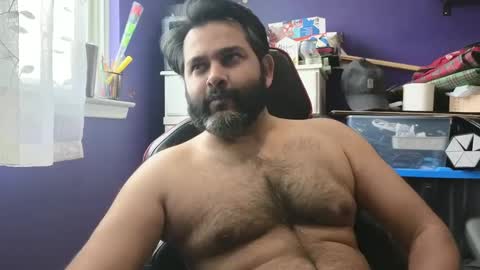 Snapshot of naughtydesicock chatting on 02.14.25 sakhtlaundaz online show from 02.14.25
