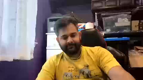 Snapshot of naughtydesicock chatting on 10.12.25 sakhtlaundaz online show from 10.12.25
