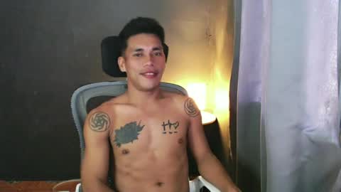 naughtyfuck_boy online show from 06.17.26