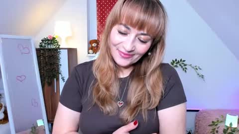 Milana - on air every day except Wednesday from 9 pm to 4 am European time online show from 10.22.25