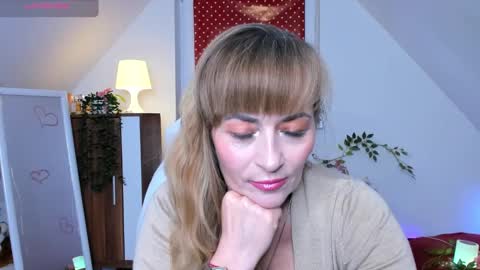 Milana - on air every day except Wednesday from 9 pm to 4 am European time online show from 03.21.26