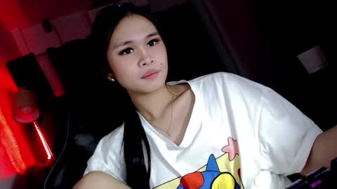 your girlfriend mira online show from 09.23.25