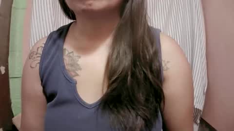 naughtymom_33 online show from 03.17.26