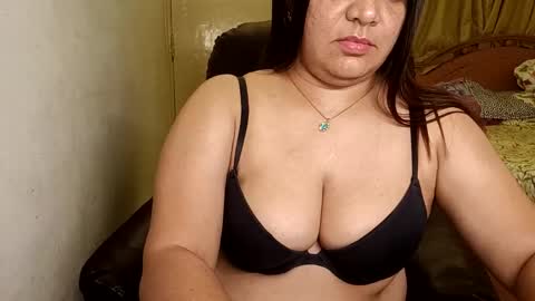 Snapshot of naughtynishi chatting on 03.16.26 nishi online show from 03.16.26