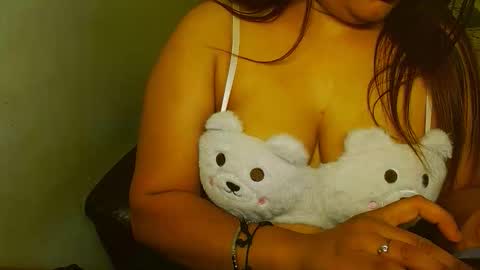 Snapshot of naughtynishi chatting on 04.17.26 nishi online show from 04.17.26