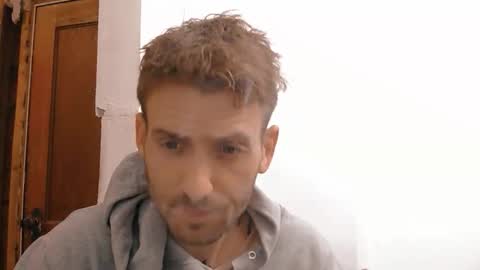 Snapshot of naughtynortherners chatting on 11.30.25 Nick online show from 11.30.25