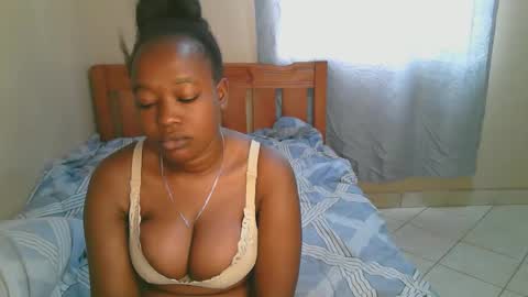 Snapshot of naughtynova33 chatting on 10.13.25 nova online show from 10.13.25