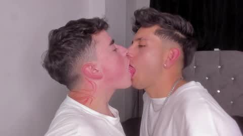 Snapshot of naughtysalomon chatting on 02.15.26 Salomon and Andy online show from 02.15.26