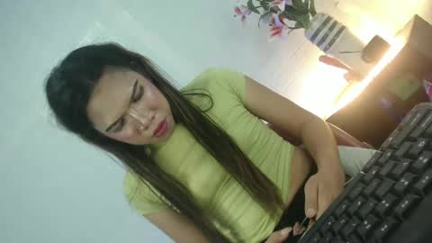 Snapshot of naughtywildvenice chatting on 02.12.25 naughtywildvenice online show from 02.12.25