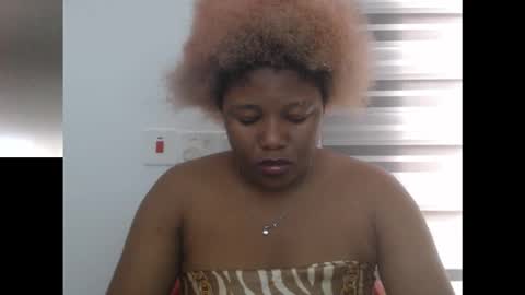 Snapshot of naughtyxpussyx chatting on 10.04.25 naughtyxpussyx online show from 10.04.25