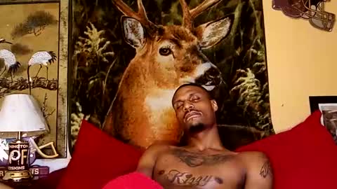 Snapshot of naughtyy_ken chatting on 12.23.24 Mekhi or Khi online show from 12.23.24