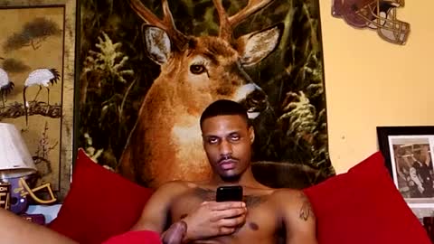 Snapshot of naughtyy_ken chatting on 12.24.24 Mekhi or Khi online show from 12.24.24