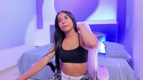 Angela  online show from 10.06.25