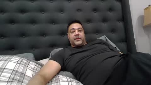 navgill09 online show from 03.02.25