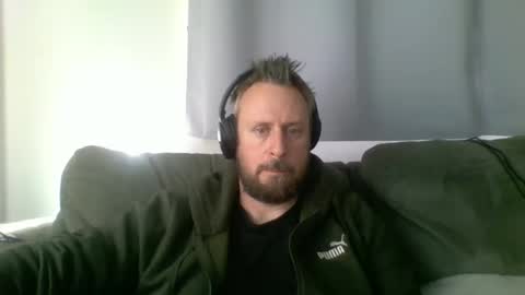 nawtydom1977 online show from 10.29.25