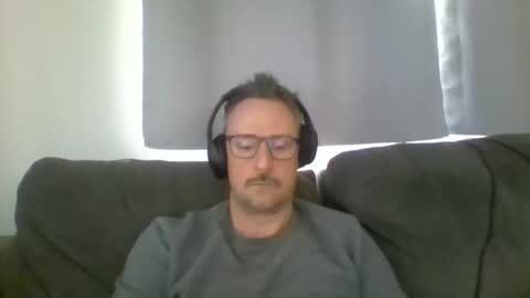 nawtydom1977 online show from 11.17.25