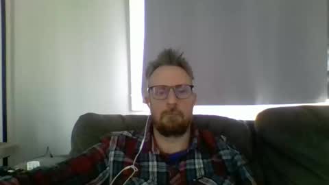 Snapshot of nawtydom1977 chatting on 04.16.26 nawtydom1977 online show from 04.16.26