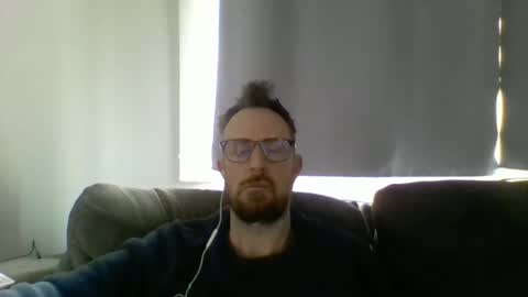 Snapshot of nawtydom1977 chatting on 04.19.26 nawtydom1977 online show from 04.19.26