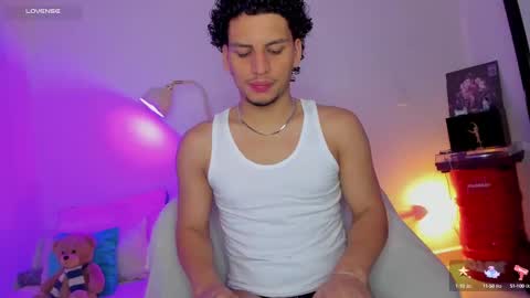 Snapshot of naxttan chatting on 09.29.25 Natan online show from 09.29.25