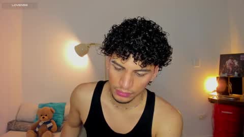 Snapshot of naxttan chatting on 09.30.25 Natan online show from 09.30.25