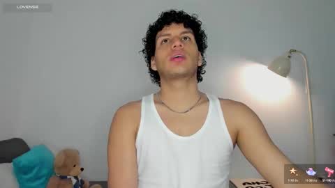 Snapshot of naxttan chatting on 10.17.25 Natan online show from 10.17.25