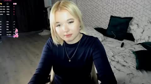 nayalina online show from 04.22.26